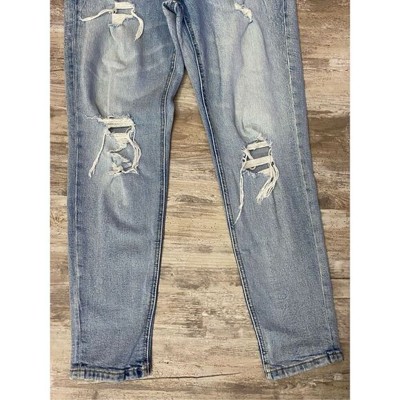 Edgely High Rise Distressed Jeans Button Fly Light Wash Women’s Size 8 Regular - Picture 2 of 8